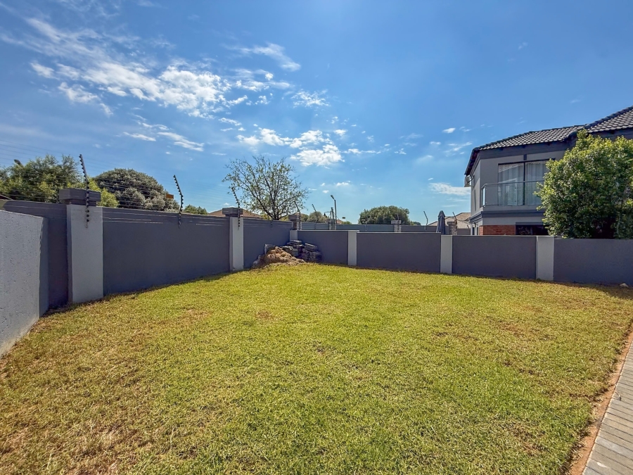 3 Bedroom Property for Sale in Melodie North West